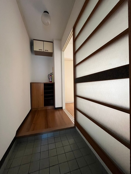 廊下 コーポラスみつぎ