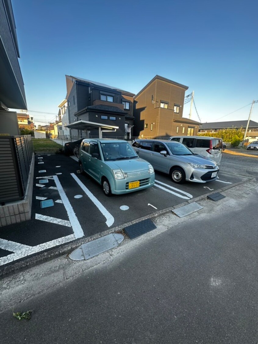 駐車場 ラウレア