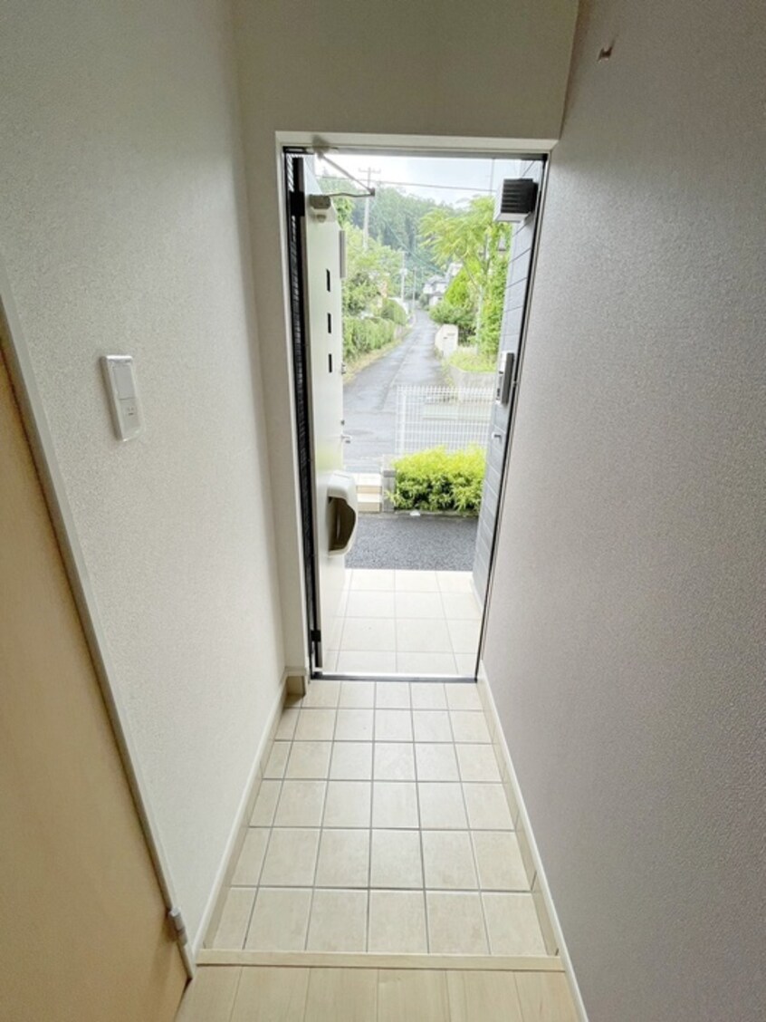 玄関 グレイスガーデン松森Ⅱ