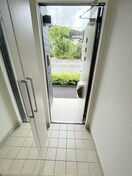 玄関 グレイスガーデン松森Ⅱ