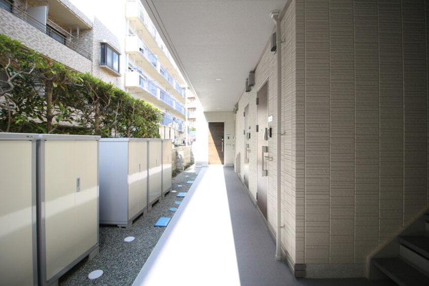 エントランス部分 D-room土樋