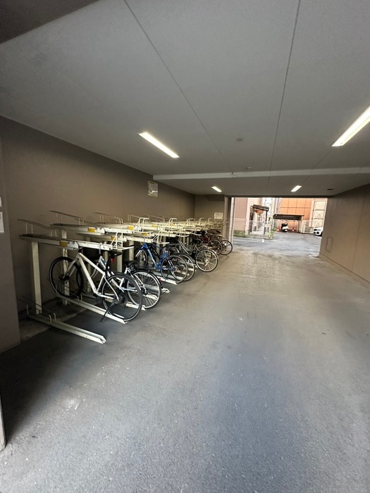 駐輪場 グレイスハイツ新寺