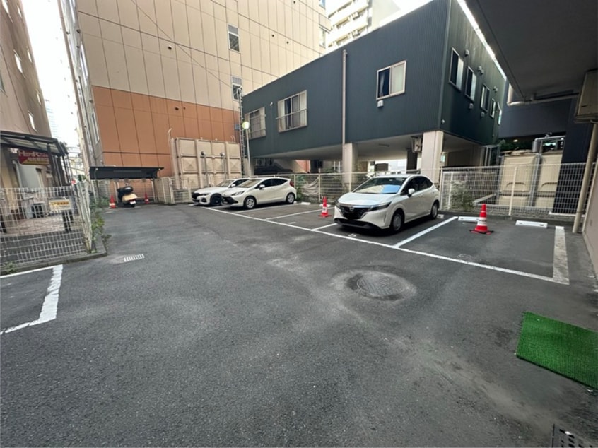 駐車場 グレイスハイツ新寺