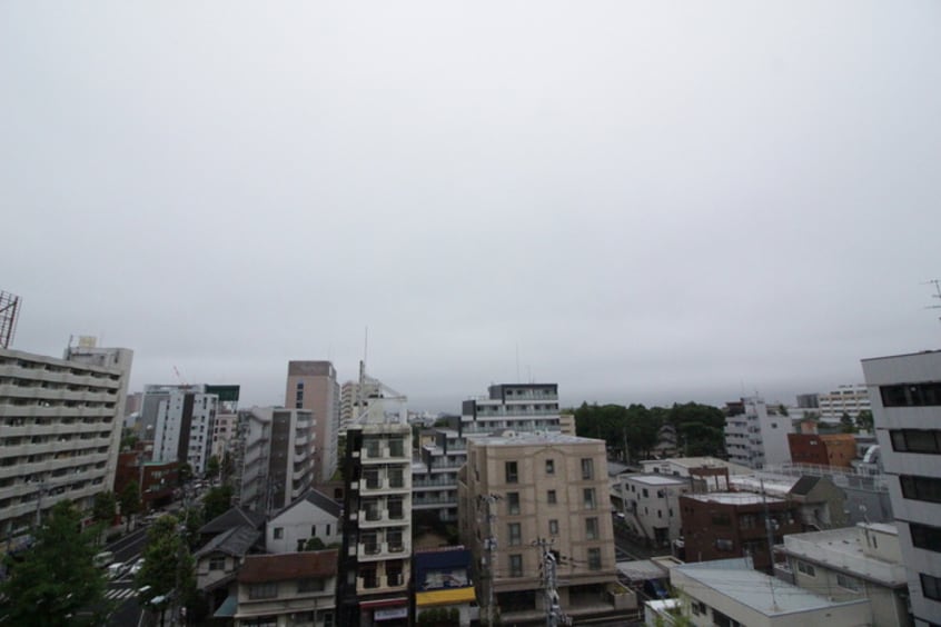 室内からの展望 グレイスハイツ新寺