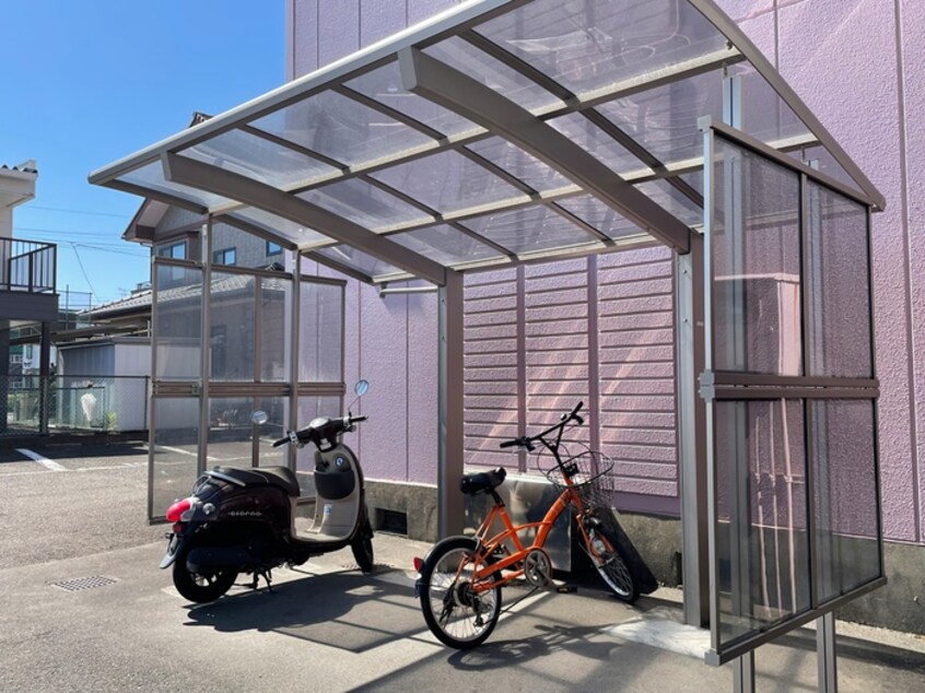 駐輪場 コ－ポセンチュリ－