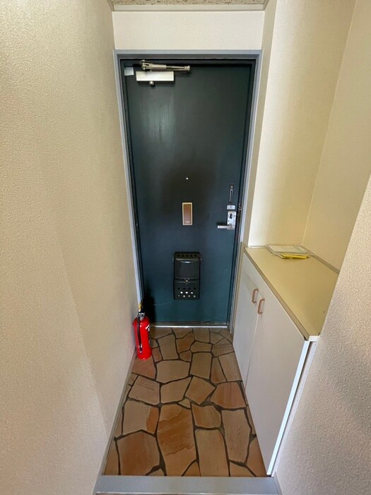 玄関 コ－ポセンチュリ－