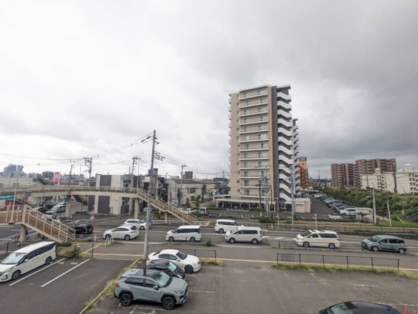 室内からの展望 ＨＥＲ´Ｓ銀杏町
