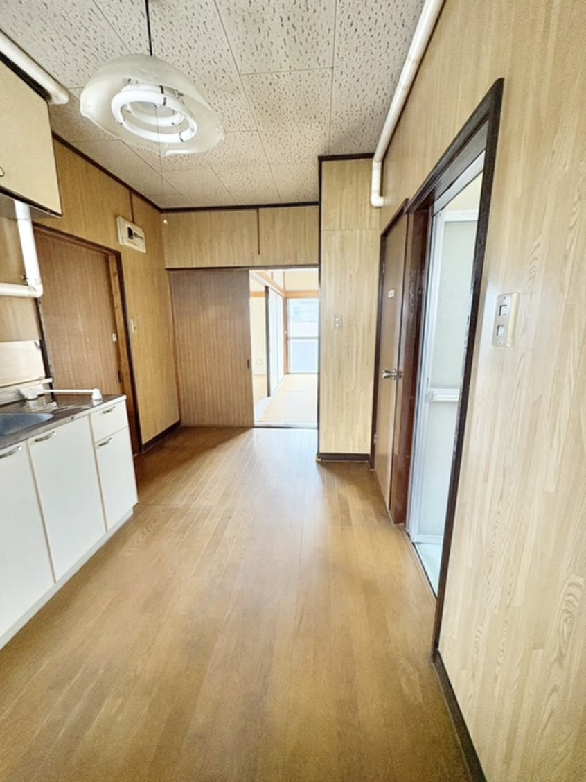 廊下 鈴木アパート