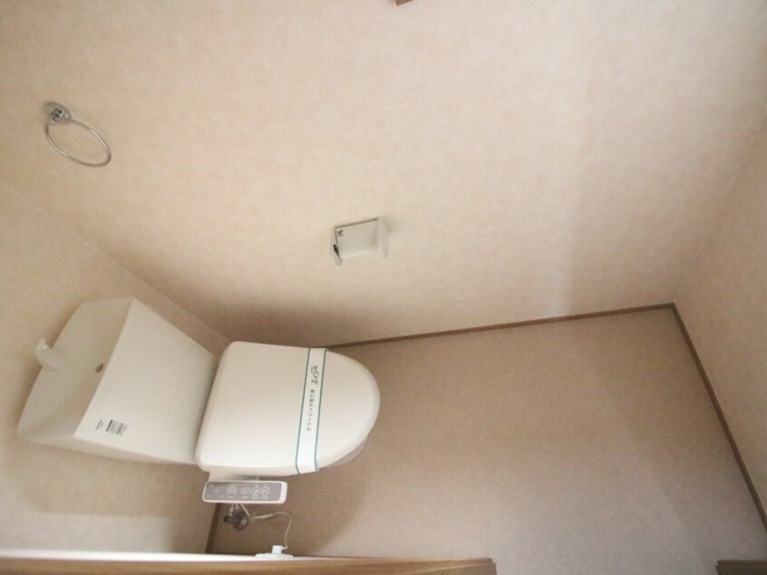 トイレ イ－ズ国見１