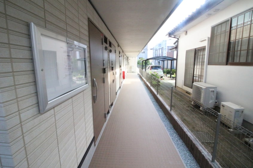 エントランス部分 リブリ・クレールコートⅡ