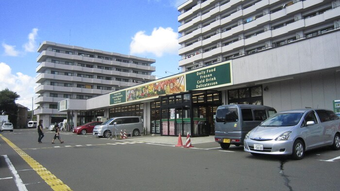 フレッシュフードモリヤ落合店(スーパー)まで300m ＷＩＬＬ落合