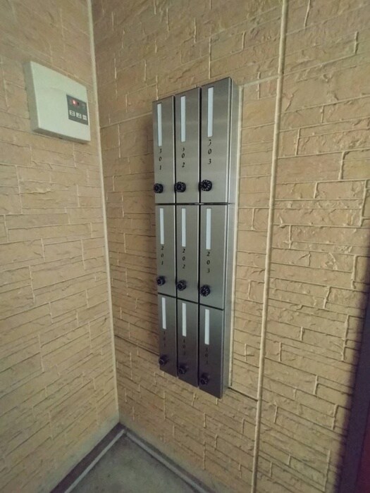 エントランス部分 Ｄ－ｒｏｏｍ八乙女中央Ａ棟