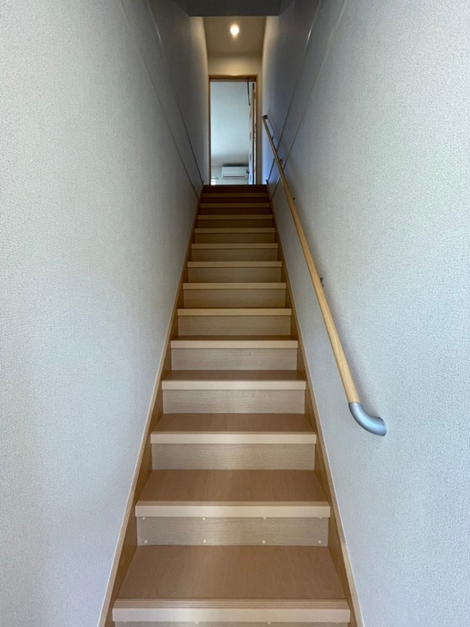 廊下 ビオーラ・Rin