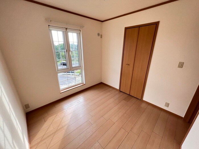 居室 グランデパインヒルズ　A