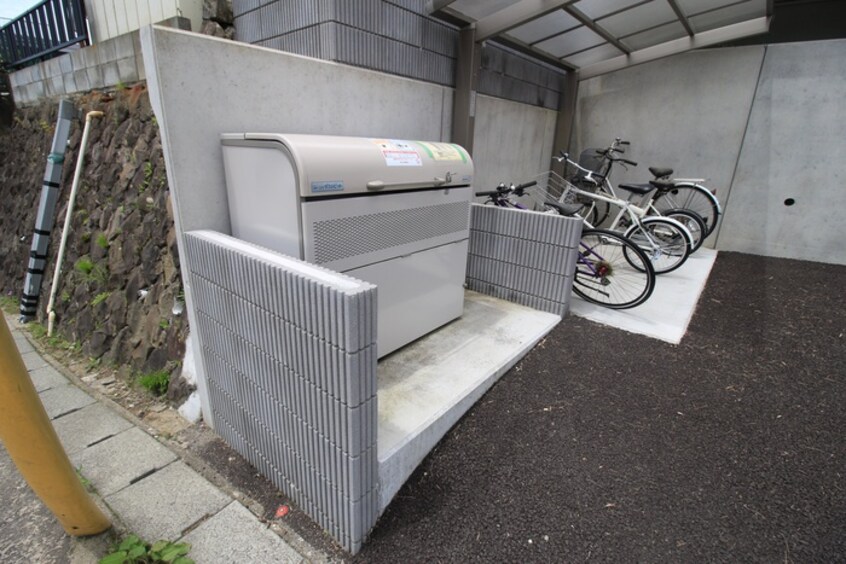 その他 シンティラーレ小松島