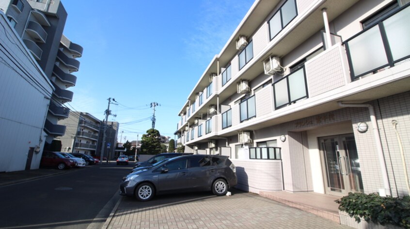 駐車場 ブランシェ宮千代