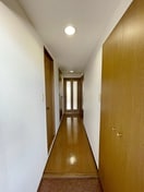 廊下 ヴィラ泉セントラル