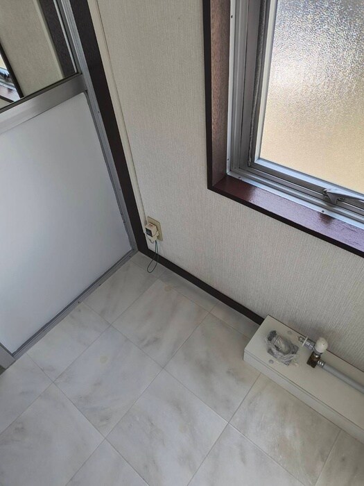 洗濯機置場 いずみレジデンス