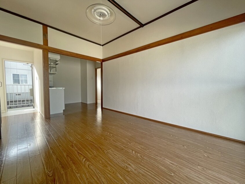 居室 コーポ中山