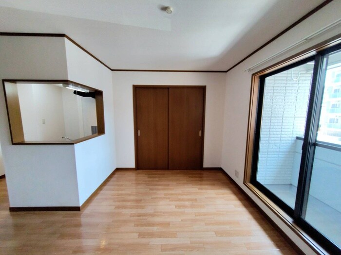 居室 シャトウKTⅢ