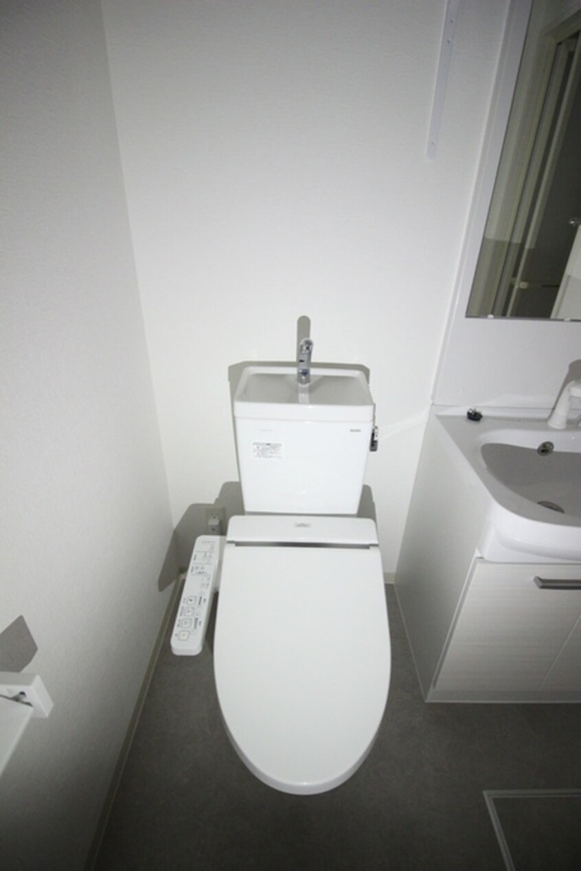 トイレ アスコット八幡