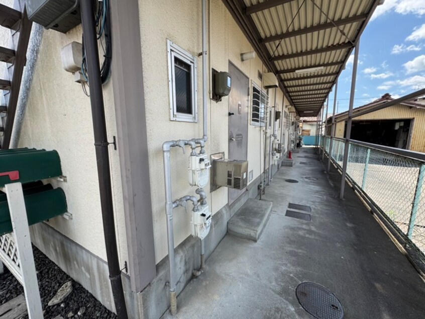エントランス部分 伊藤ハイツ
