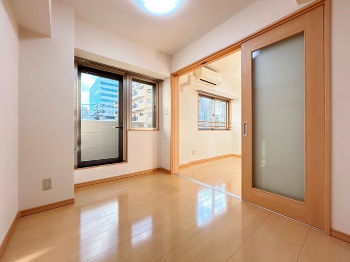 居室 青葉勾当台ビル