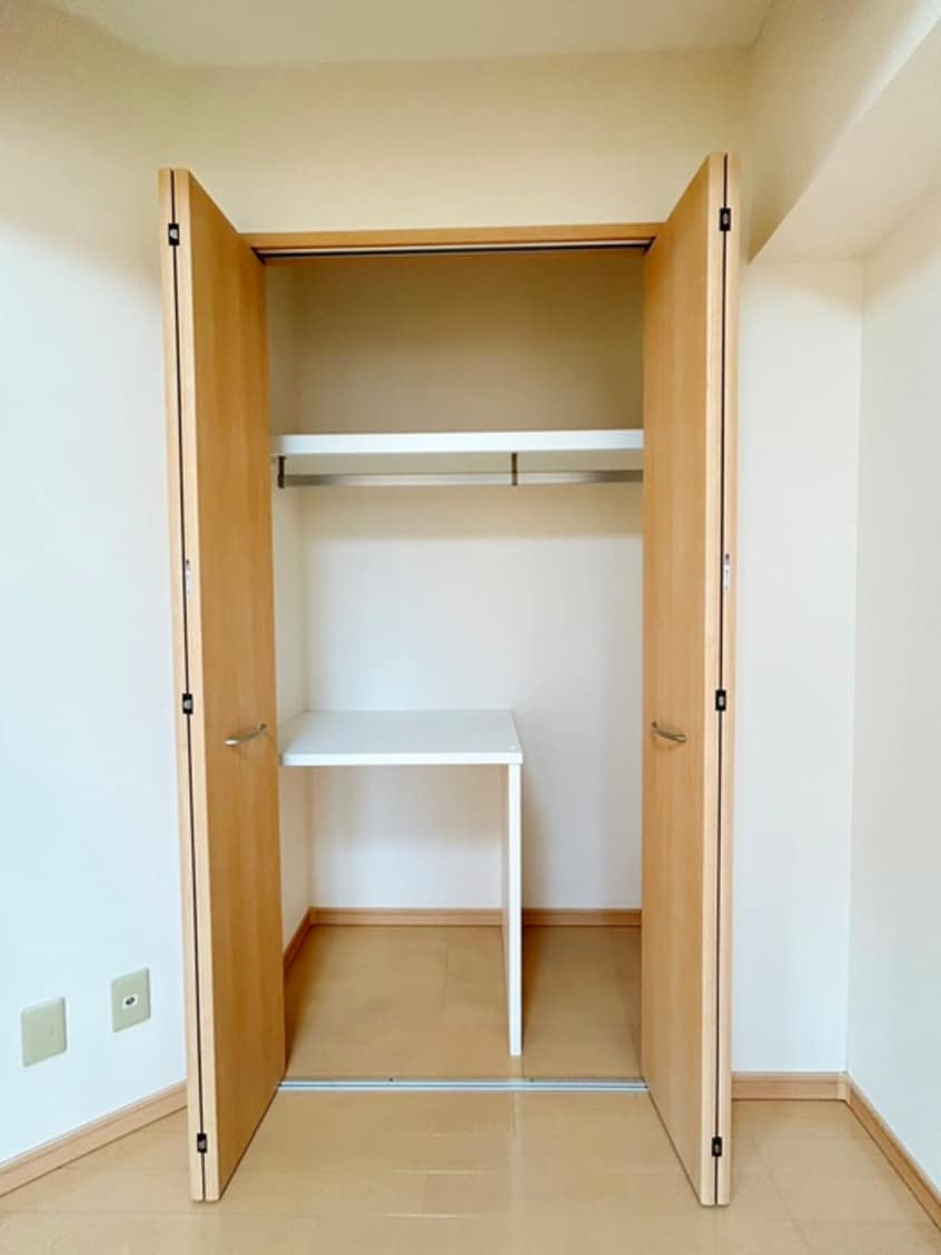 収納 青葉勾当台ビル