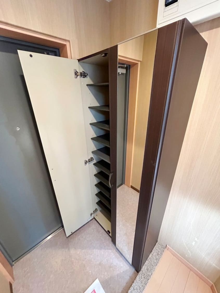 靴箱 青葉勾当台ビル