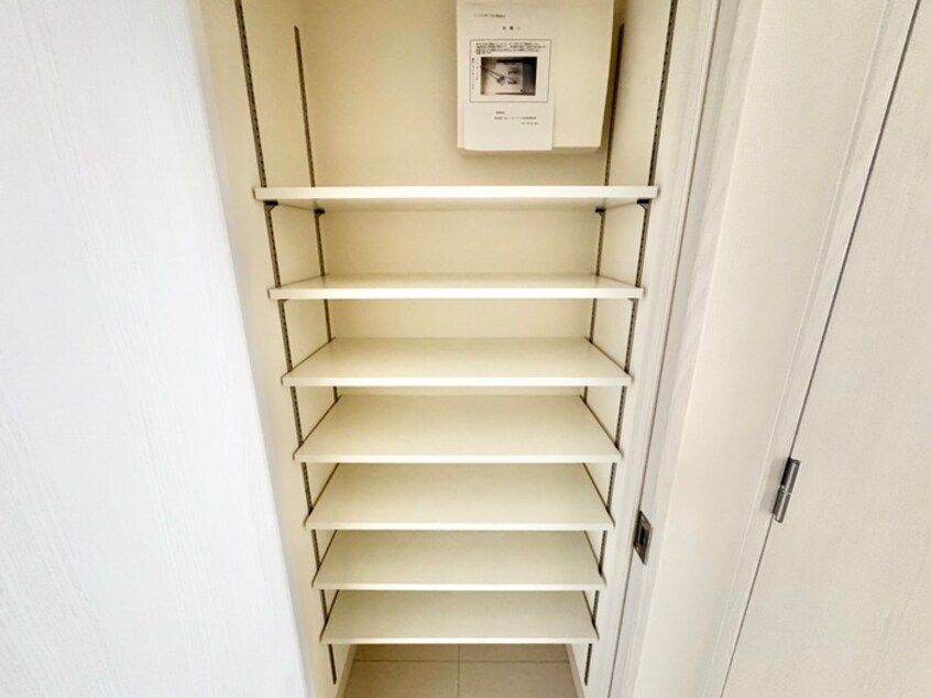 靴箱 marino上杉