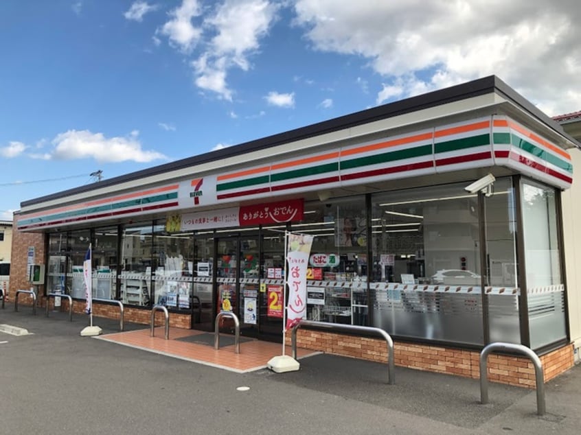 セブン-イレブン 仙台六丁の目駅前店(コンビニ)まで250m メゾン・ド・エトワール