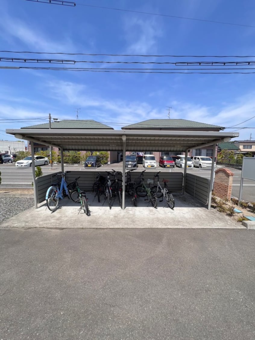 駐輪場 レジデンスさくらＢ