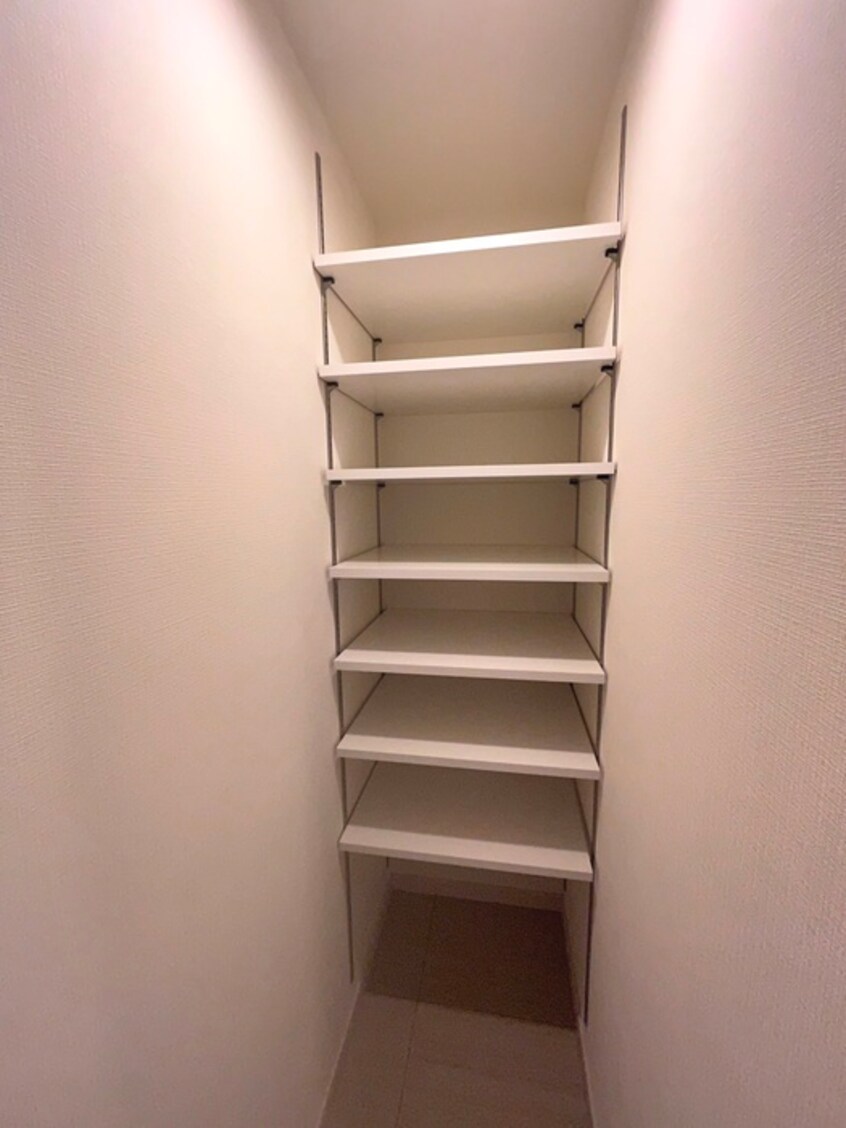 靴箱 リージア上杉一丁目
