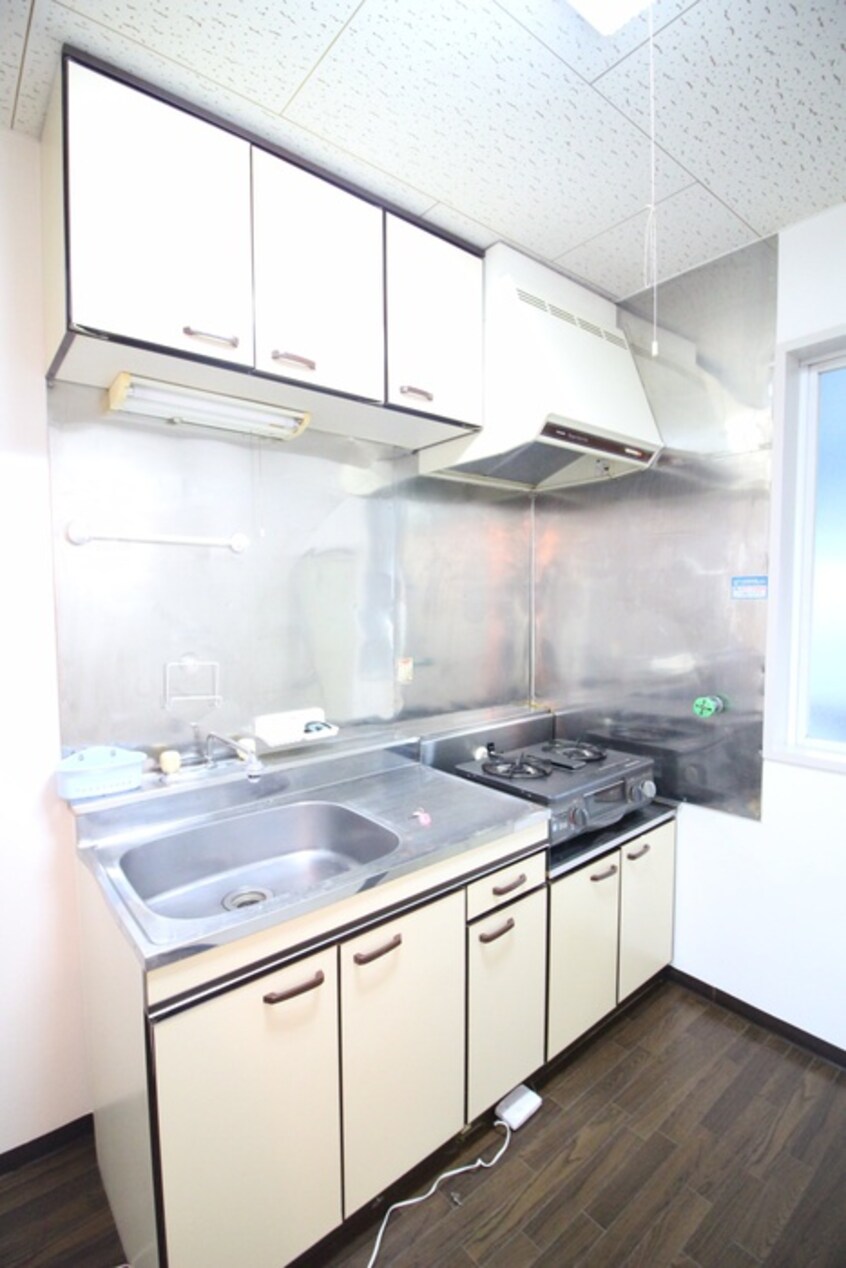 キッチン コーポスワロー　B棟