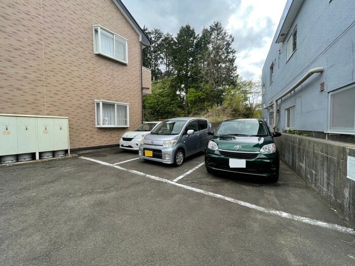 駐車場 ﾚｼﾞﾃﾞﾝｽ小松島