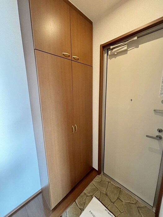 靴箱 イズ・ミル中央