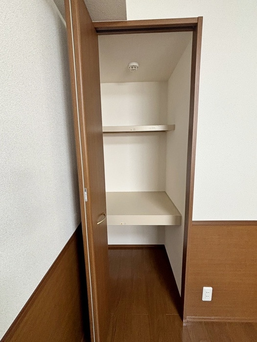 収納 イズ・ミル中央