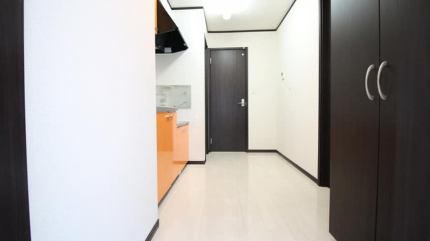 玄関 サンライズ宮町