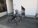 駐輪場 カルムハイツ