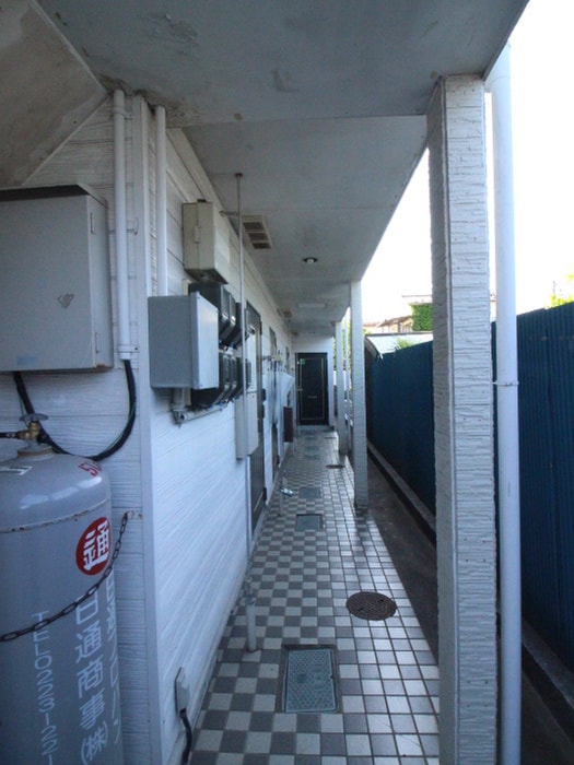 エントランス部分 ホワイトキャッスル２６番館