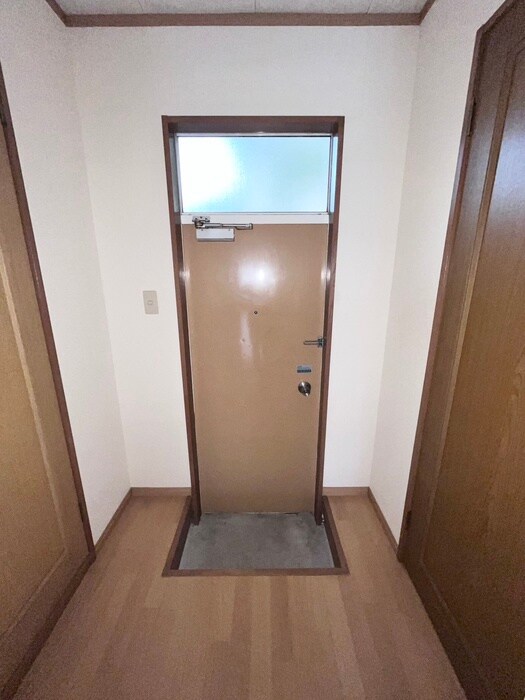 玄関 メゾン・オブ・リバティ