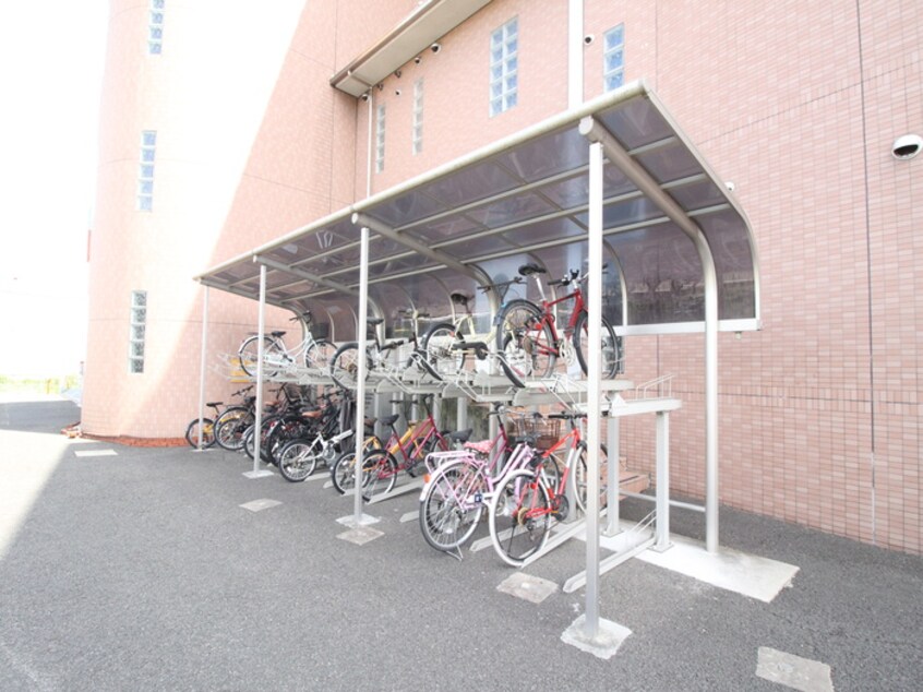 駐輪場 サンキャッスル・16