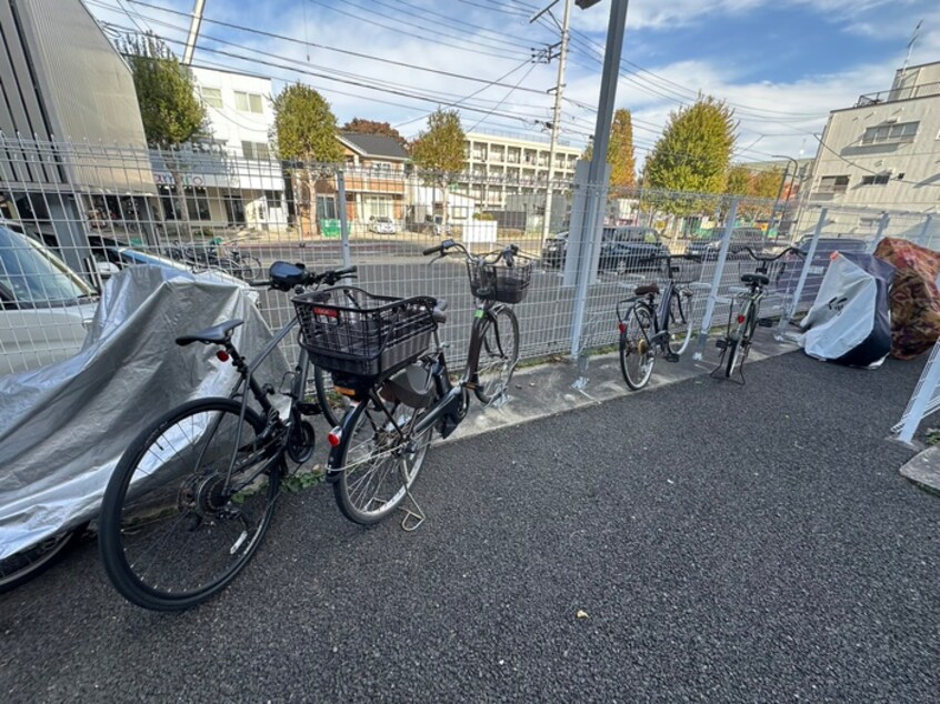 駐輪場 プロモ河原町