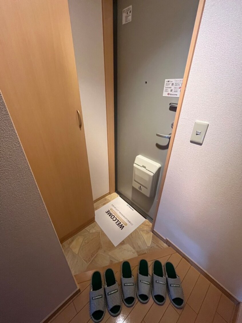 玄関 パセオプラシ－ドＭ(南)