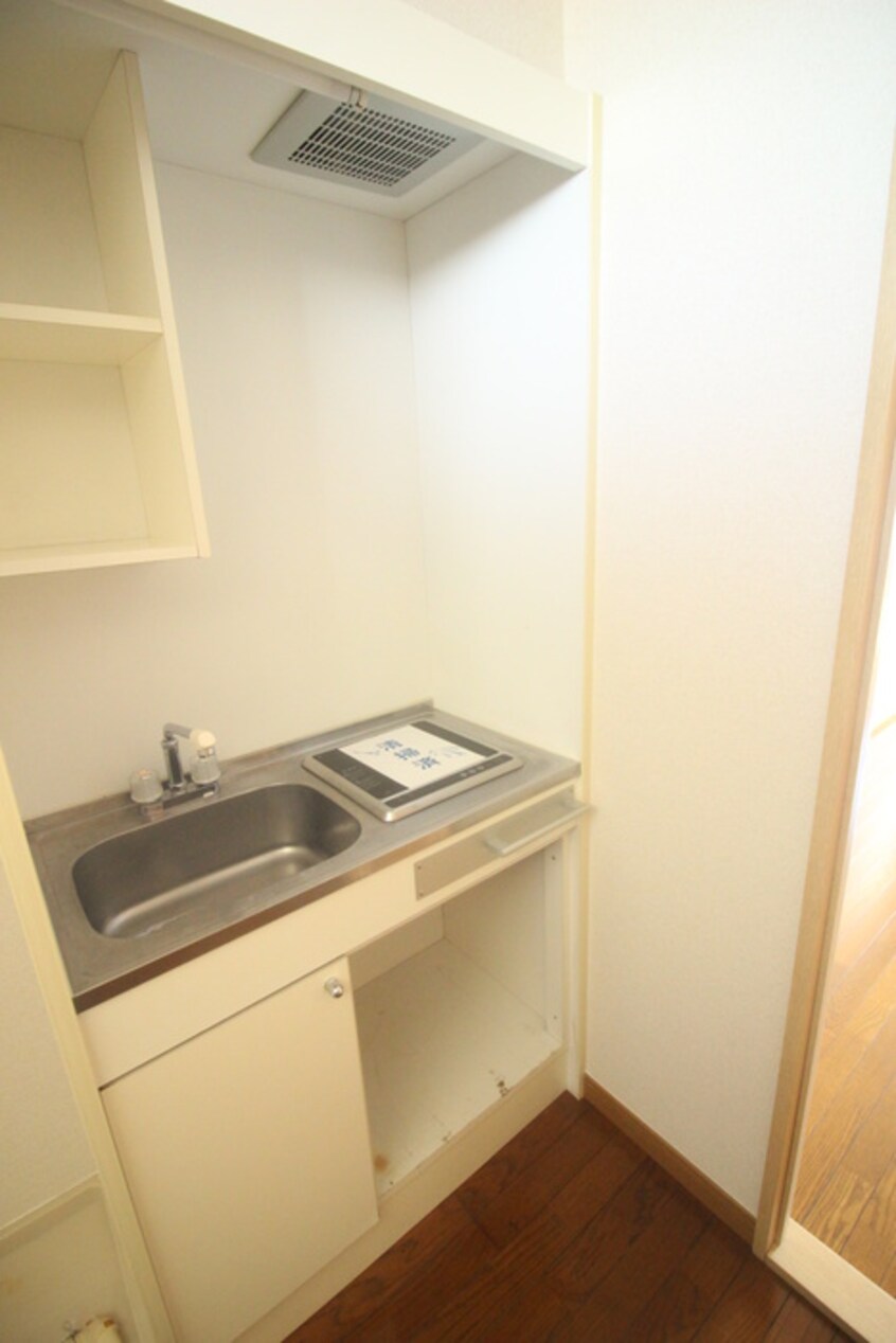 キッチン 多賀城イーストB