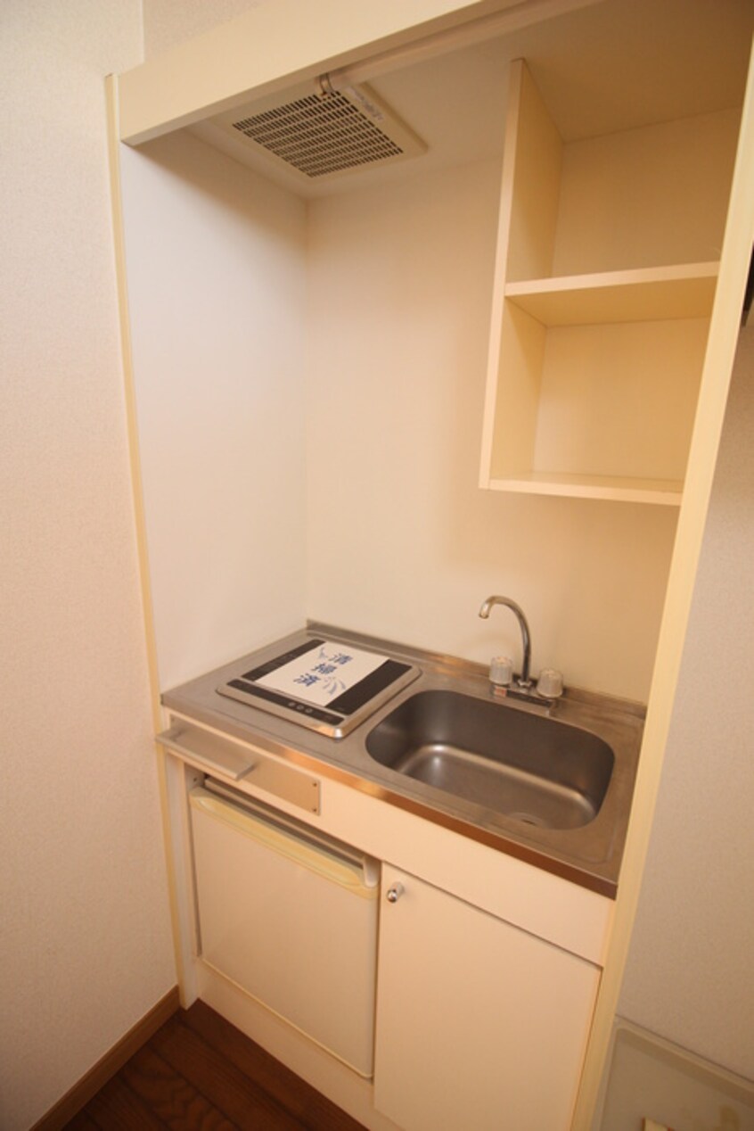 キッチン 多賀城イーストB