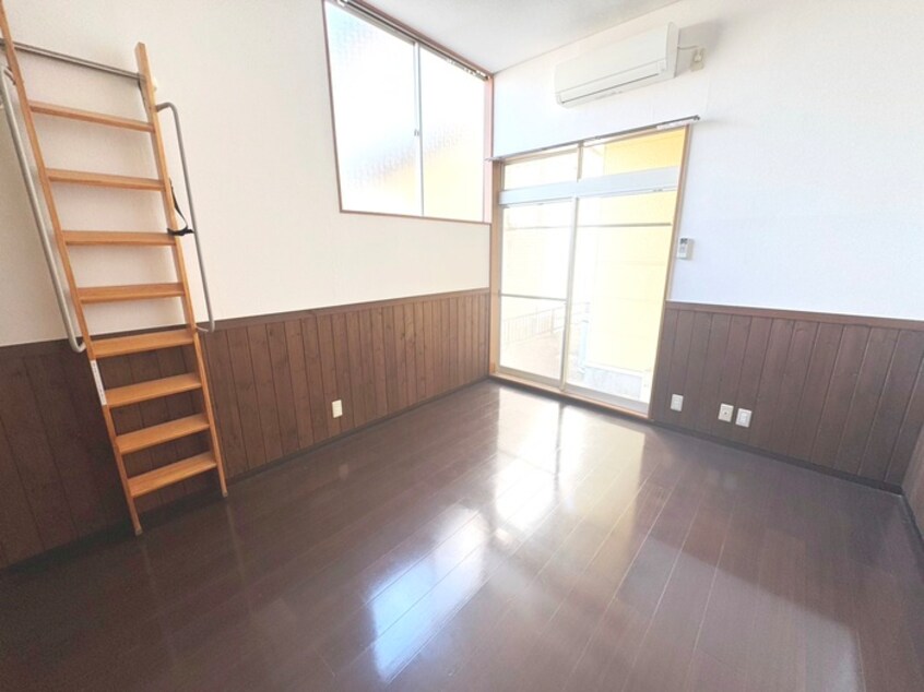 居室 フォ－ティン八幡