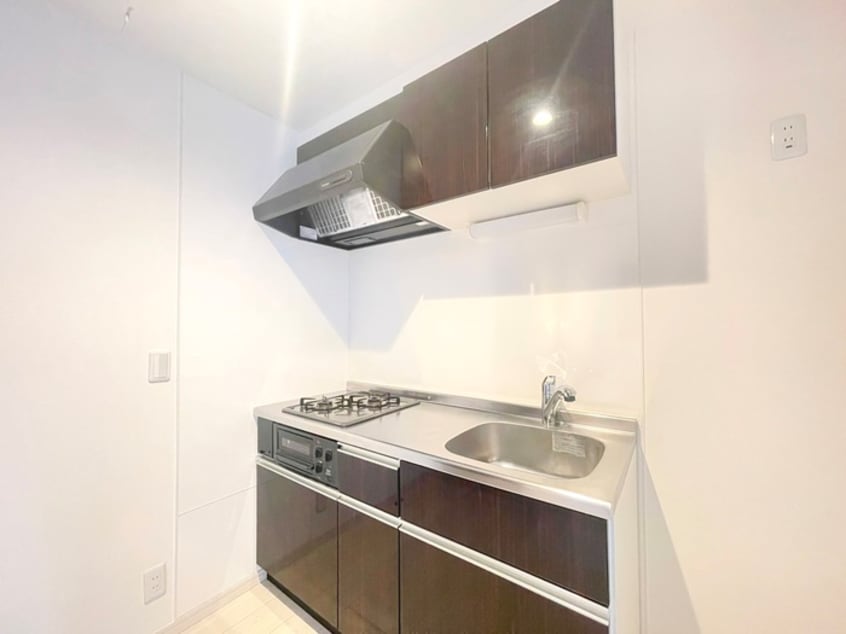 キッチン RIZEST　東照宮