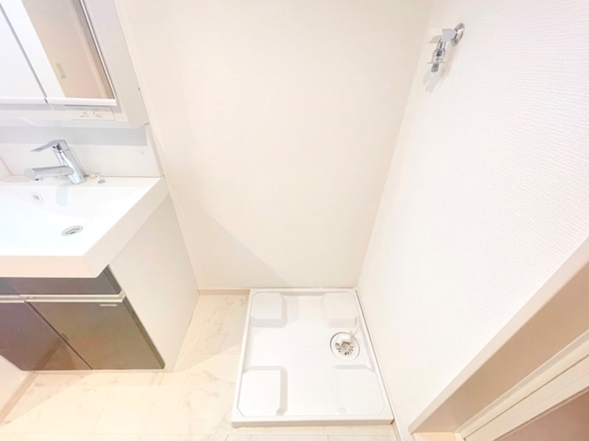 洗濯機置場 RIZEST　東照宮