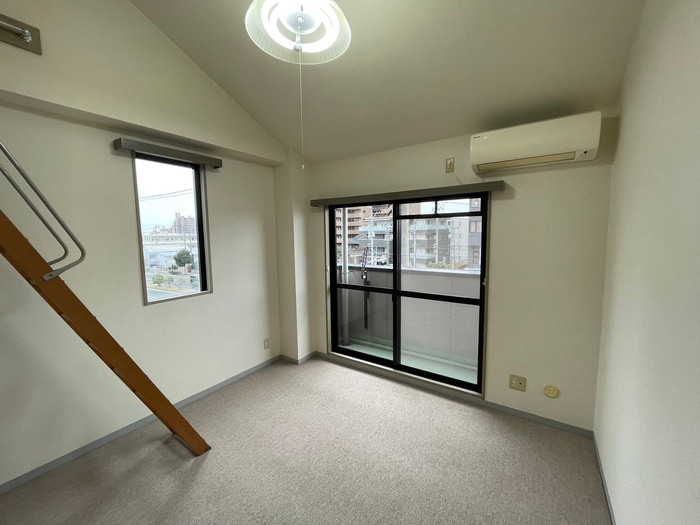 居室 千代一番館